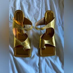 Bottega Veneta Slip On Heels Gold size 40 1/2 women’s